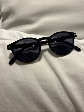 Black Round Polarized Sunglasses -OCCI CHIARI